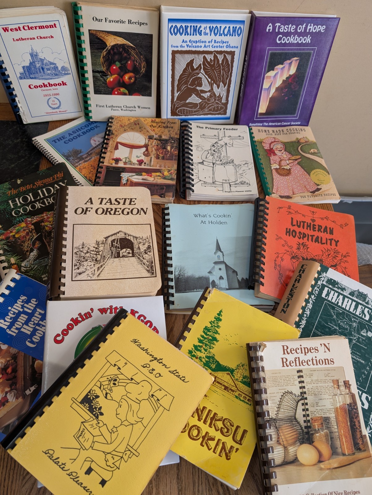 LOT OF 5 COOKBOOKS – RANDOM Vintage, Spiral, Community, Church, Etc Cookbook Lot