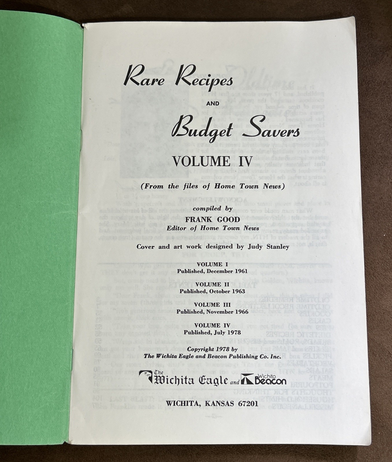 Vintage Home Town News RARE RECIPES & BUDGET SAVERS Vol. IV 112 pages c. 1978