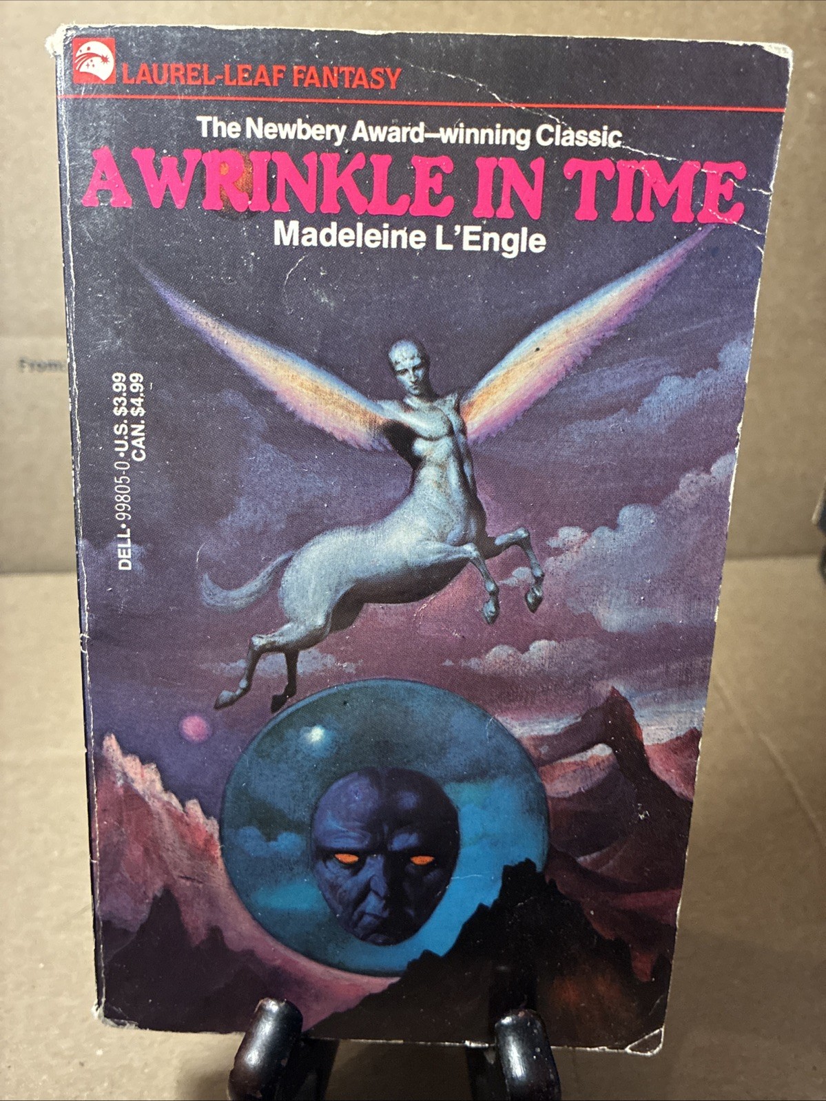 A Wrinkle in Time by Madeleine L’Engle (Paperback, 1976)Dell Laurel Leaf Fantasy