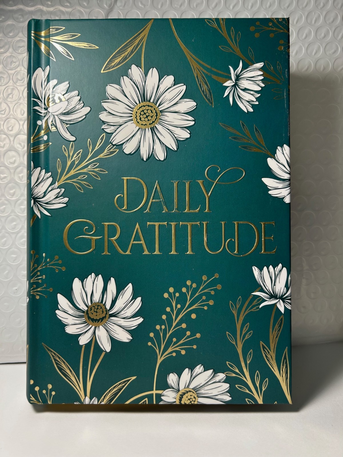 Daily Gratitude (NEW) Beautiful Book! $8.00