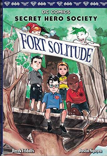 Fort Solitude (DC Comics Secret Hero Society 2) – Paperback – GOOD