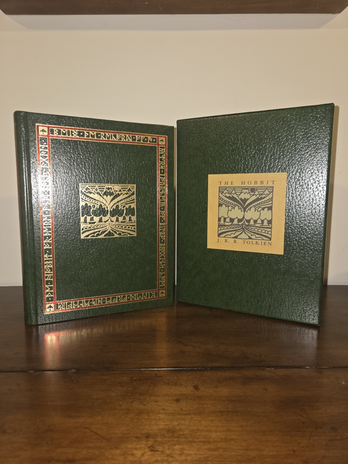Collector’s Edition of J.R.R. Tolkien’s The Hobbit 1997 Hardcover Green
